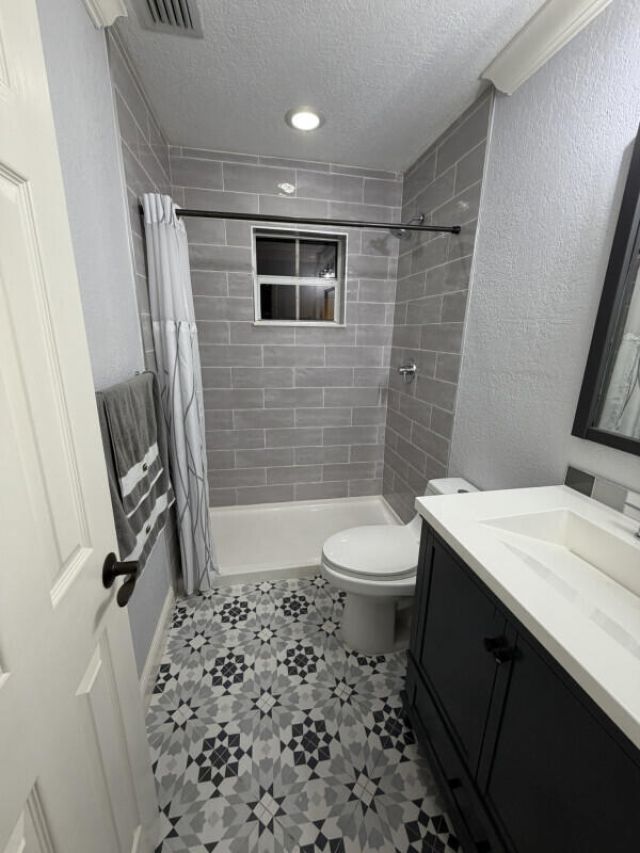 16820 NW 80th Court, Hialeah, FL 33016 Photo