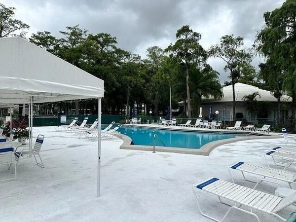 4851 NW 26TH Court, Unit 338, Lauderdale Lakes, FL 33313