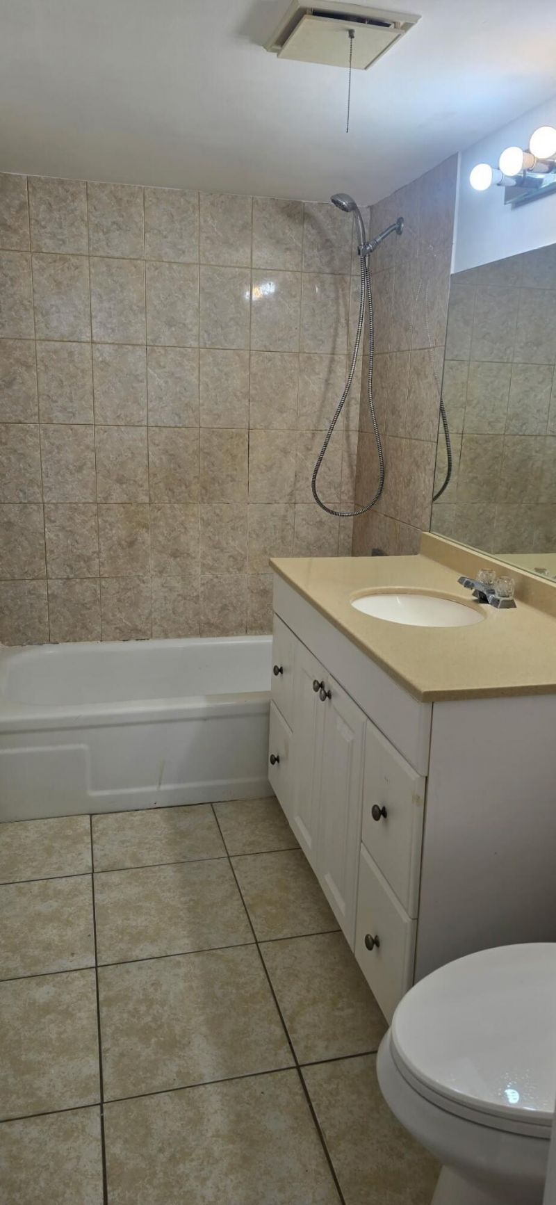 4851 NW 26th Court, Unit 338, Lauderdale Lakes, FL 33313 Photo