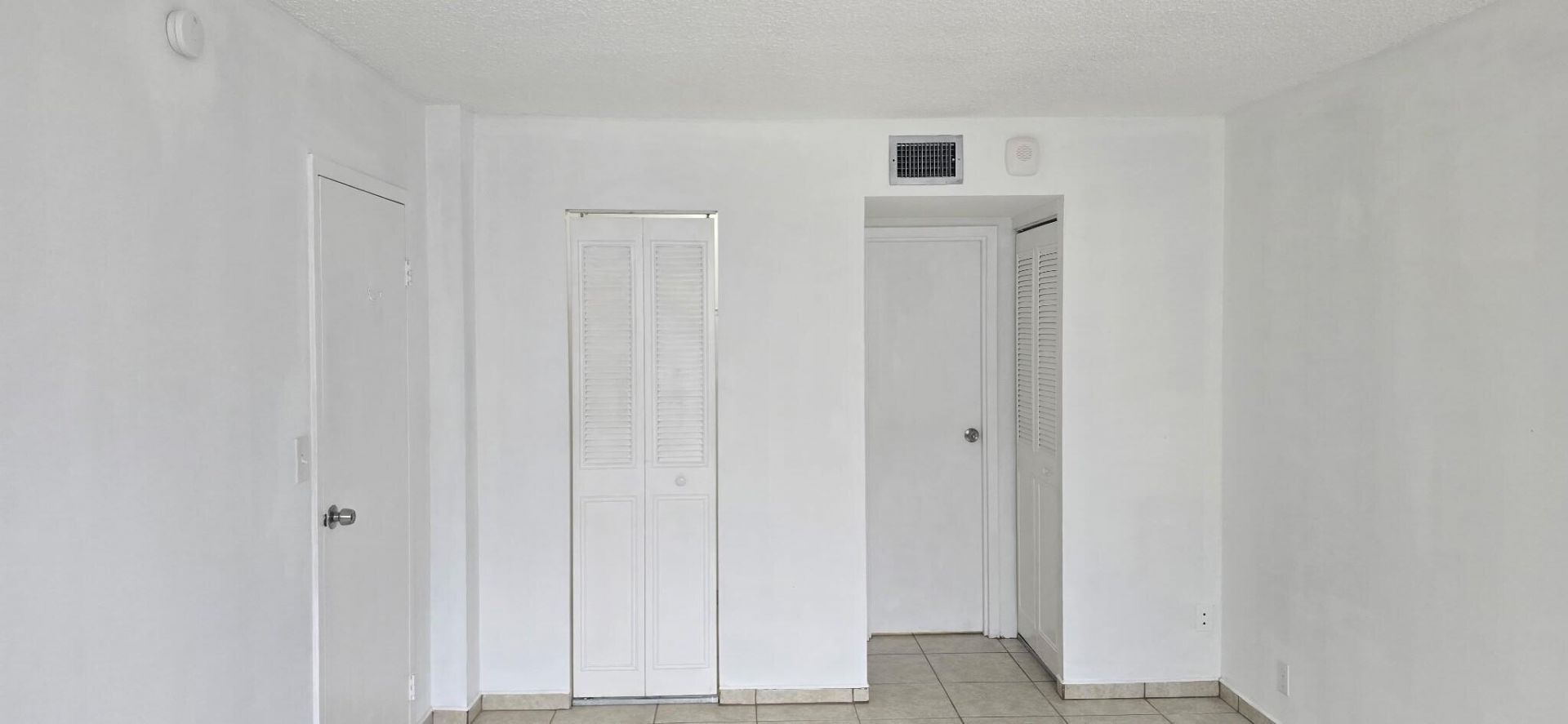 4851 NW 26th Court, Unit 338, Lauderdale Lakes, FL 33313 Photo