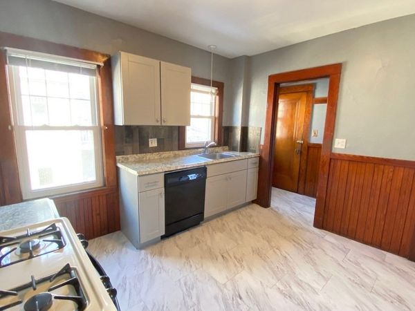 1111 Fellsway, Unit 2, Malden, MA 02148