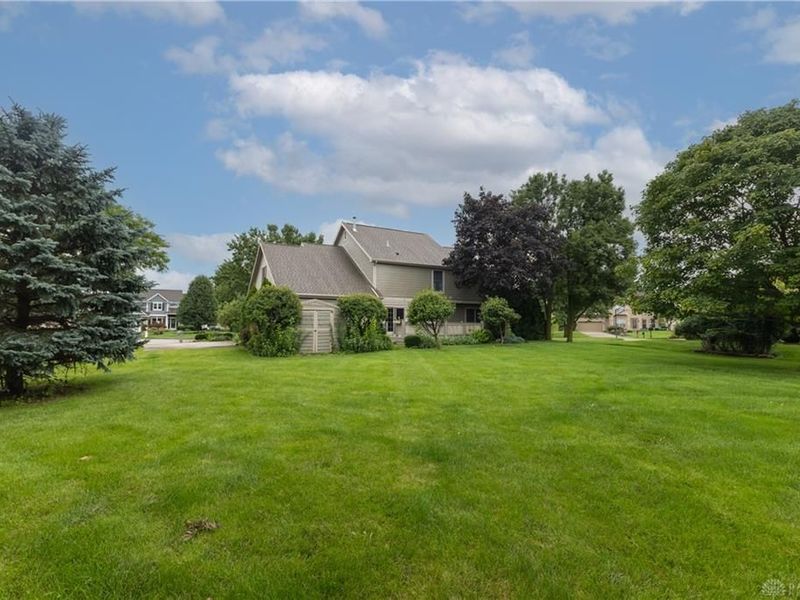2811 Brittney Lane, Troy, OH 45373 Photo 15