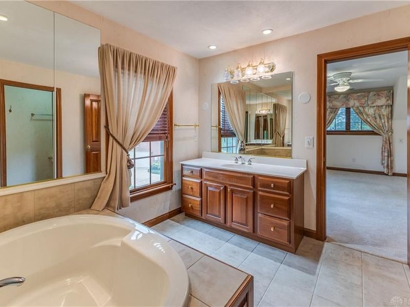 2811 Brittney Lane, Troy, OH 45373 Photo 44