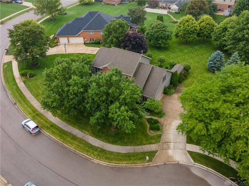 2811 Brittney Lane, Troy, OH 45373 Photo 8