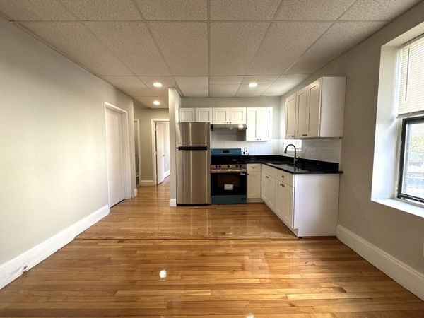 8 Langmaid Ave, Unit 4, Somerville, MA 02145