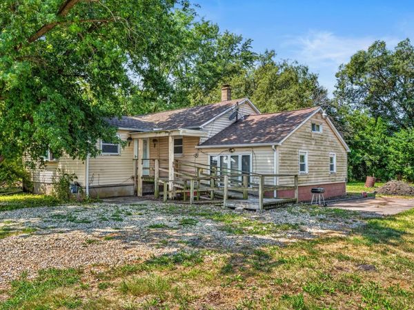 3057 CR 950 E, Dewey, IL 61840