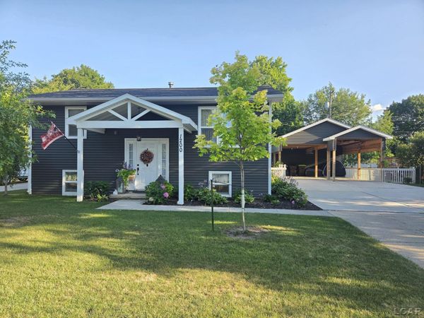 1200 W Pottawatamie , Tecumseh, MI 49286