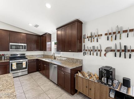 7155 Quill Drive, Reno, NV 89506 Photo