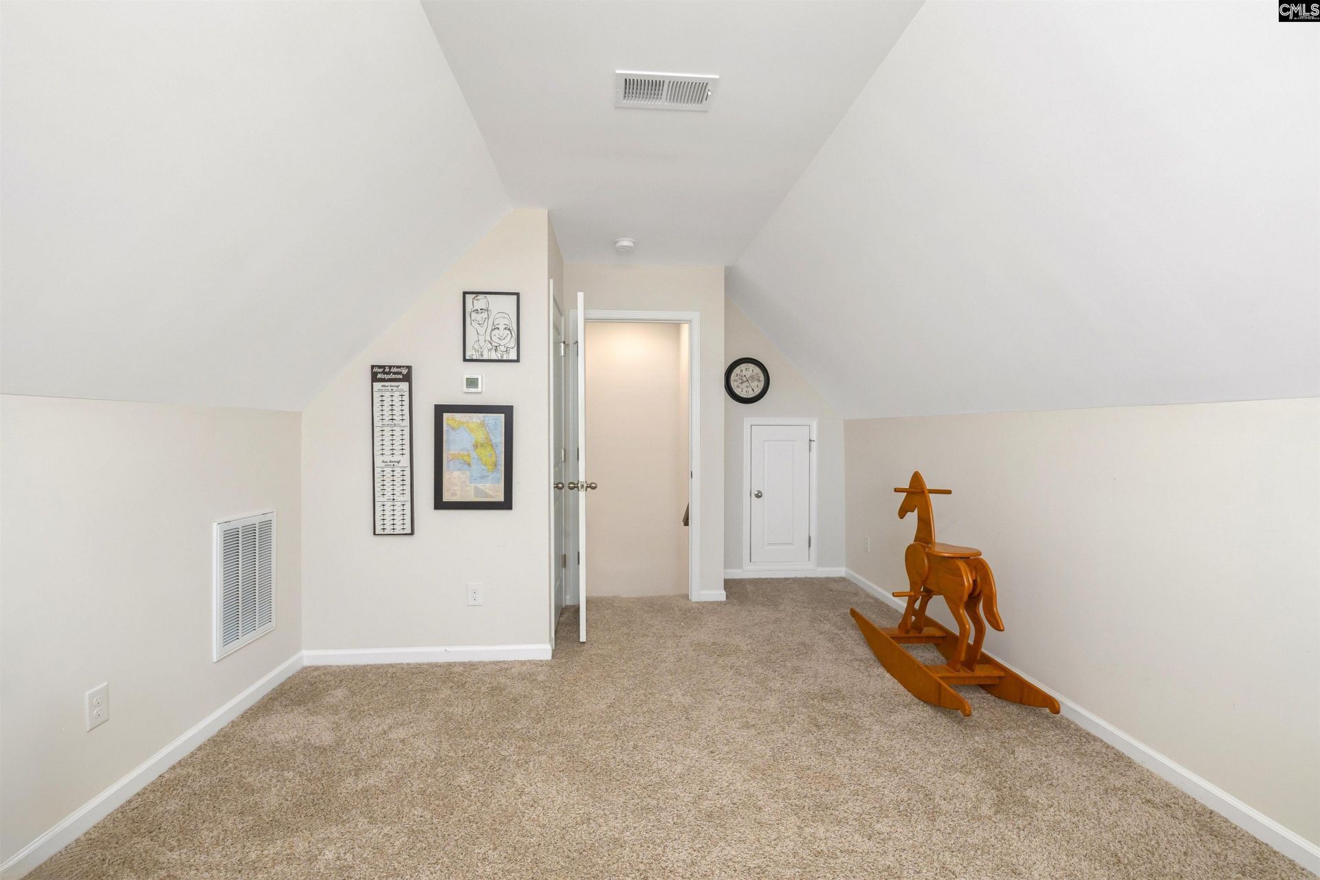17 High Point Drive  Photo 32
