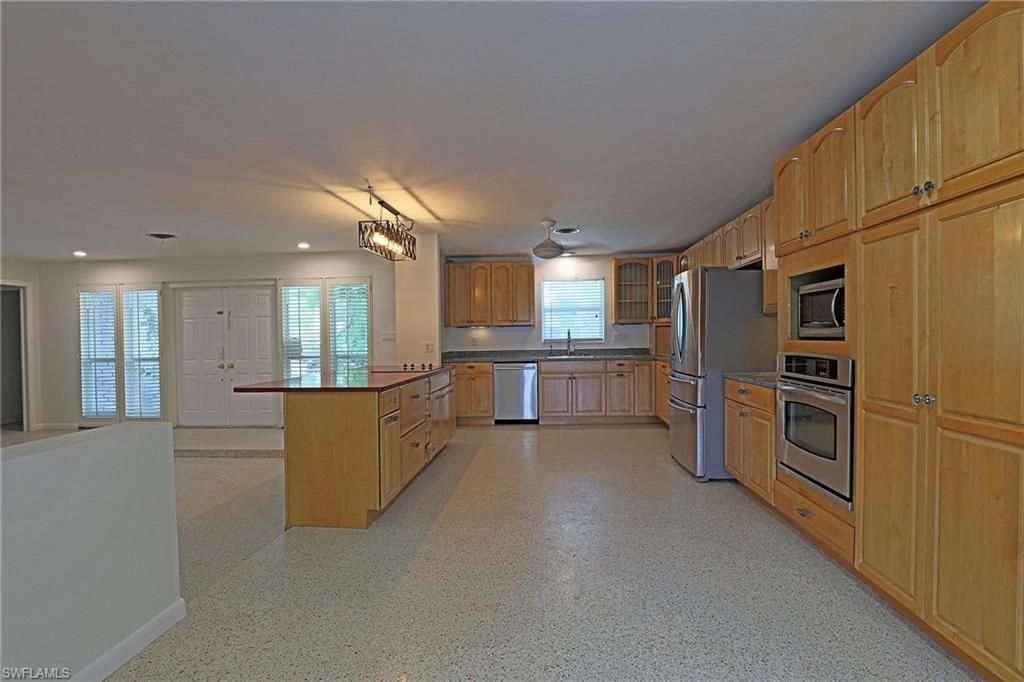 1353 Stadler Dr , Fort Myers, FL 33901 Photo