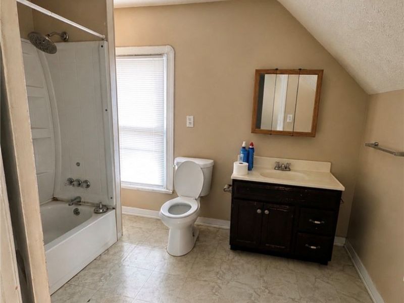 123 E 35th Street, South Lorain, OH 44055 Photo 9