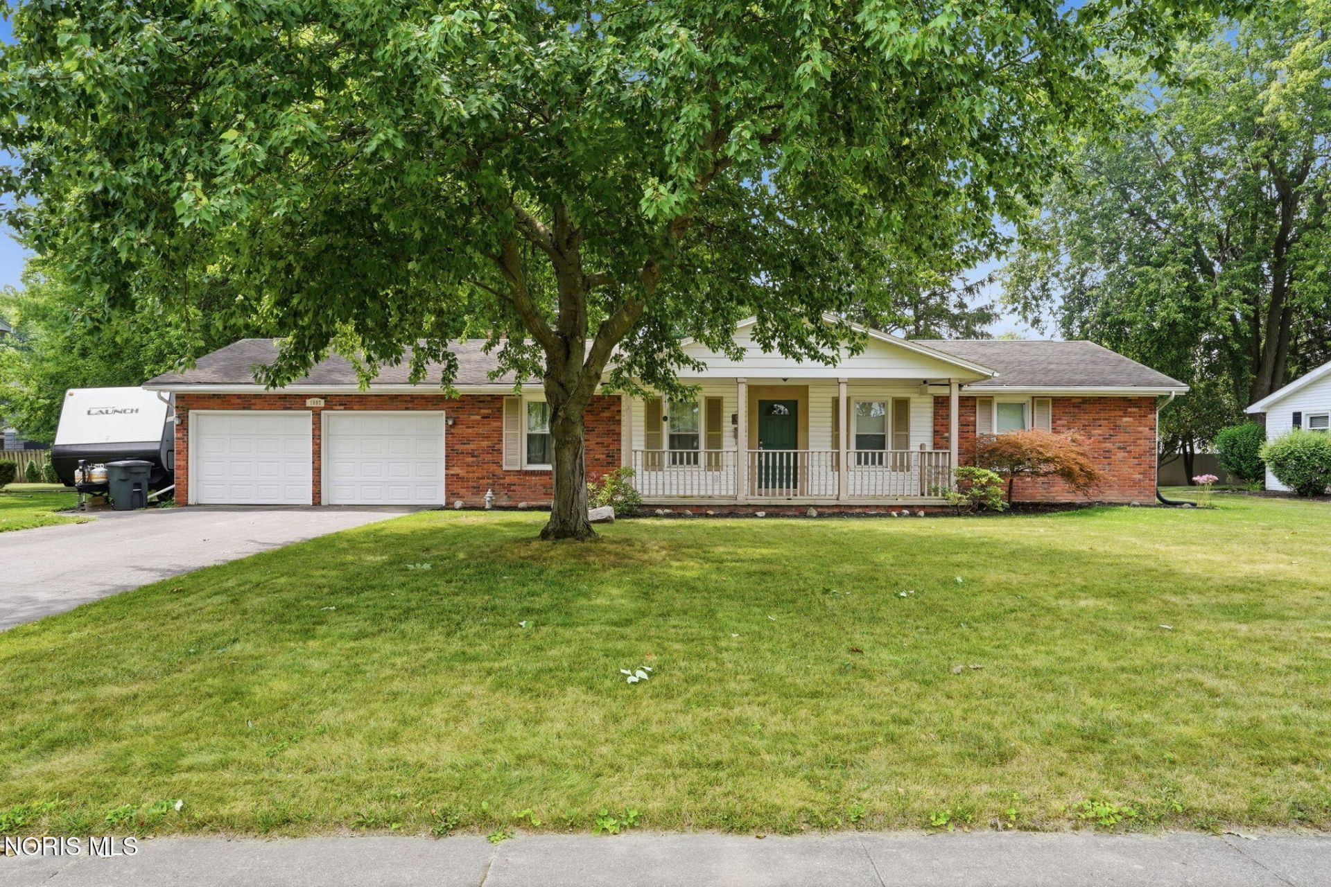 1807 Imperial Lane , Findlay, OH 45840 Main Photo