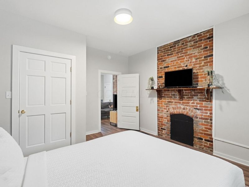 2245 Indiana Avenue , Columbus, OH 43202 Photo 28