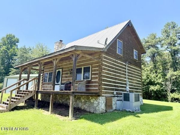 669 Choptack Rd, Rogersville, TN 37857
