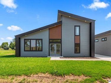 10270 Riverside Lane, Unit 147, Blair, NE 68008