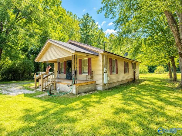 1915 Eastside Drive, Gadsden, AL 35904