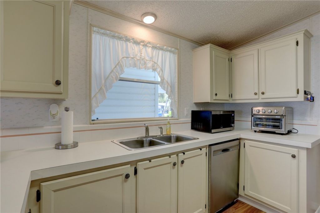 7653 Niantic Avenue, Unit T3, Micco, FL 32976 Photo