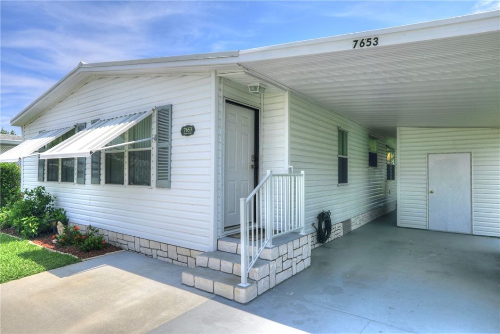 7653 Niantic Avenue, Unit T3, Micco, FL 32976 Photo