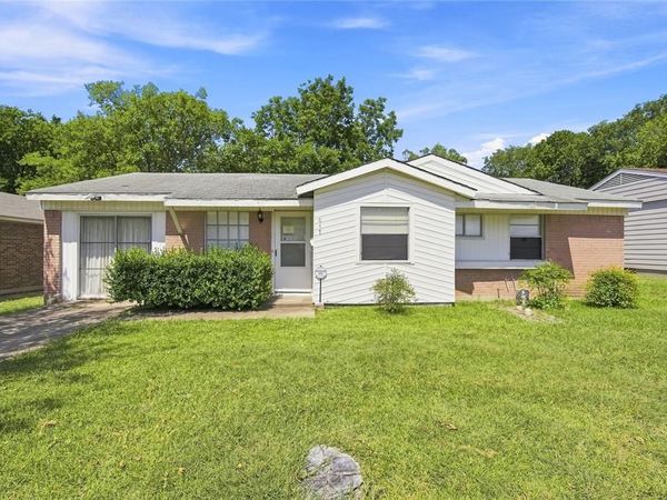 647 Power Drive, Duncanville, TX 75116