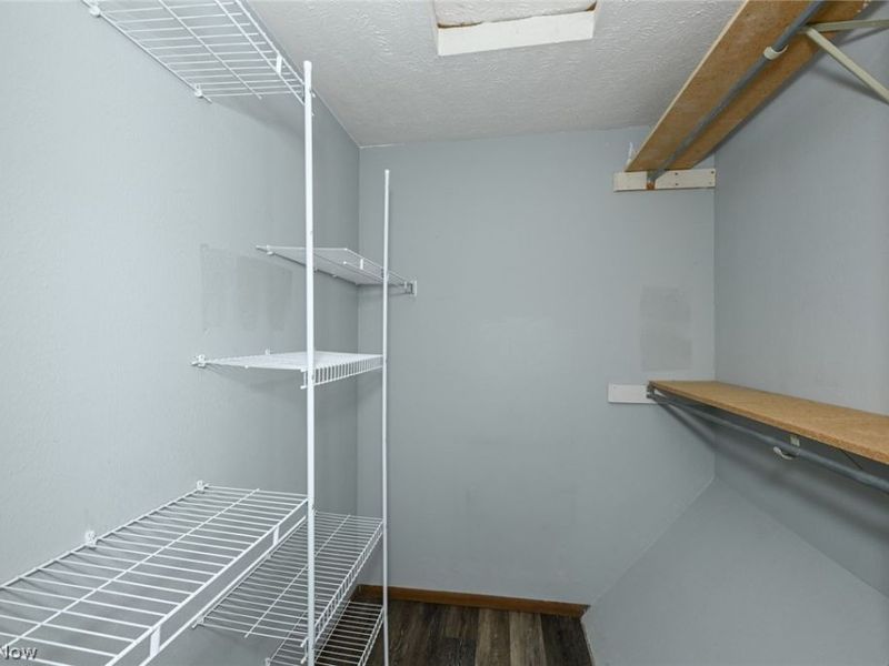 2796 Mull Avenue , Unit B, Akron, OH 44321 Photo 14