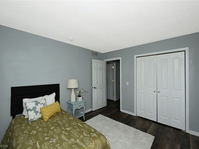 2796 Mull Avenue, Unit B, Akron, OH 44321 Photo 17