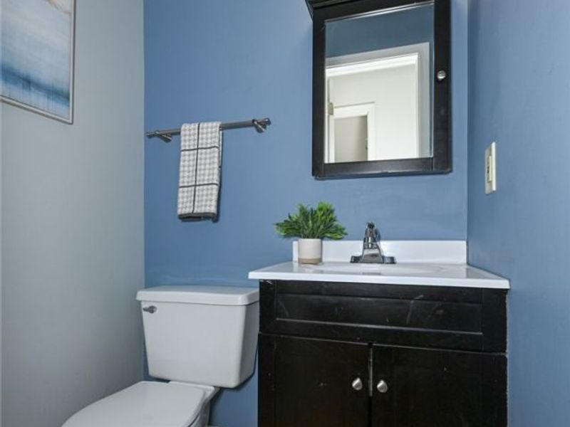 2796 Mull Avenue , Unit B, Akron, OH 44321 Photo 18