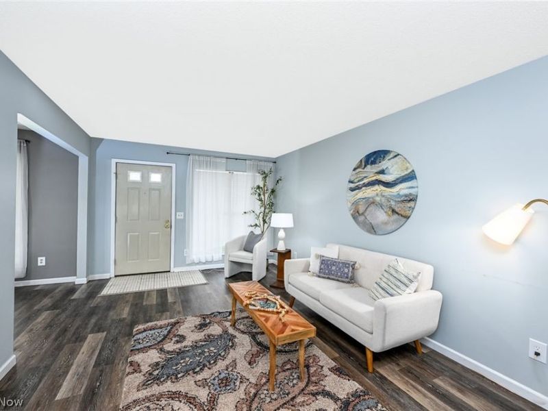2796 Mull Avenue , Unit B, Akron, OH 44321 Photo 4