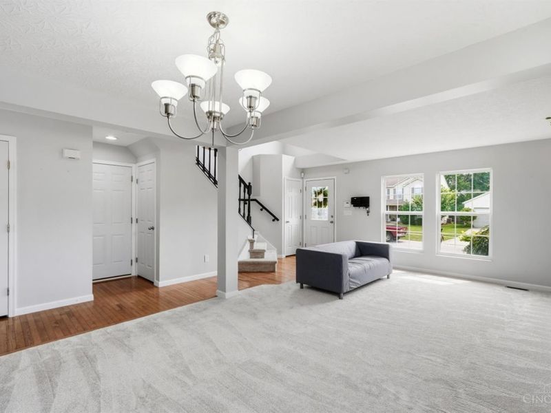7719 Sycamore Woods Lane, Hamilton, OH 45011 Photo 12