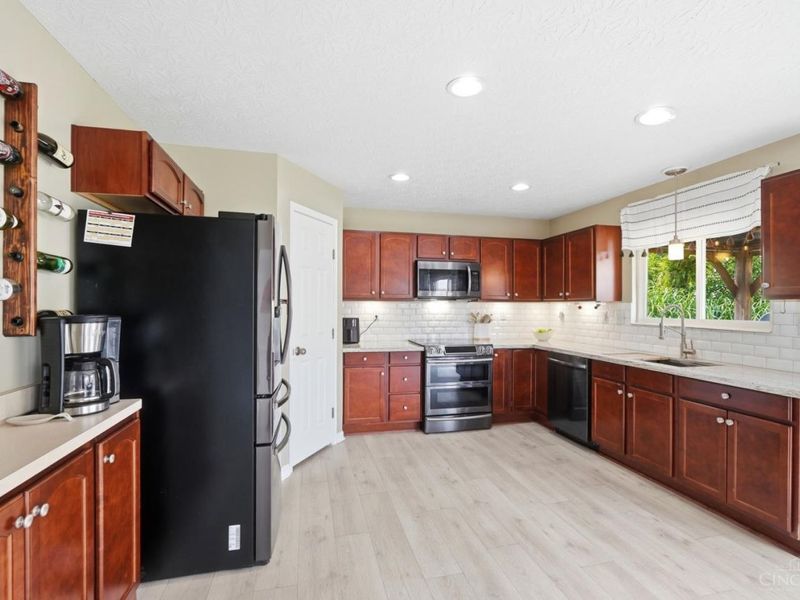 7719 Sycamore Woods Lane, Hamilton, OH 45011 Photo 15