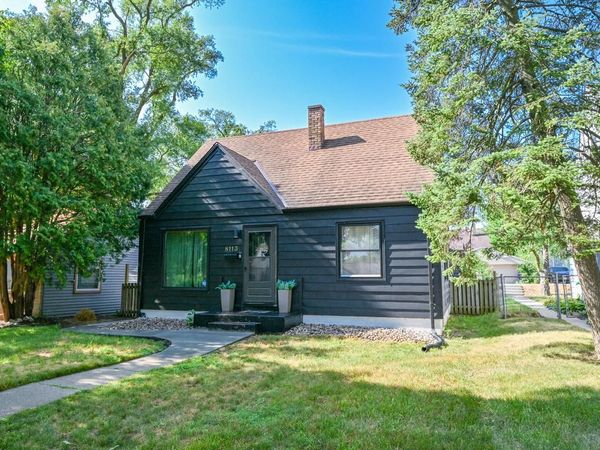 8113 W Townsend STREET, Milwaukee, WI 53222