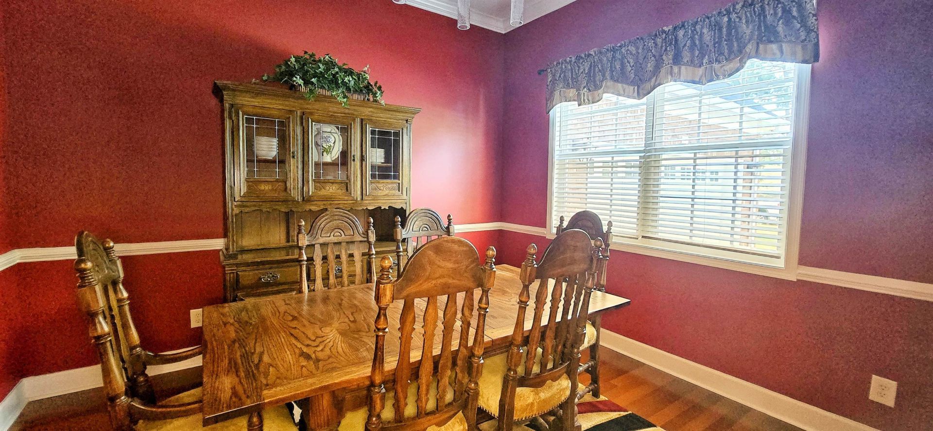 9729 Armelise Dr. Photo 18