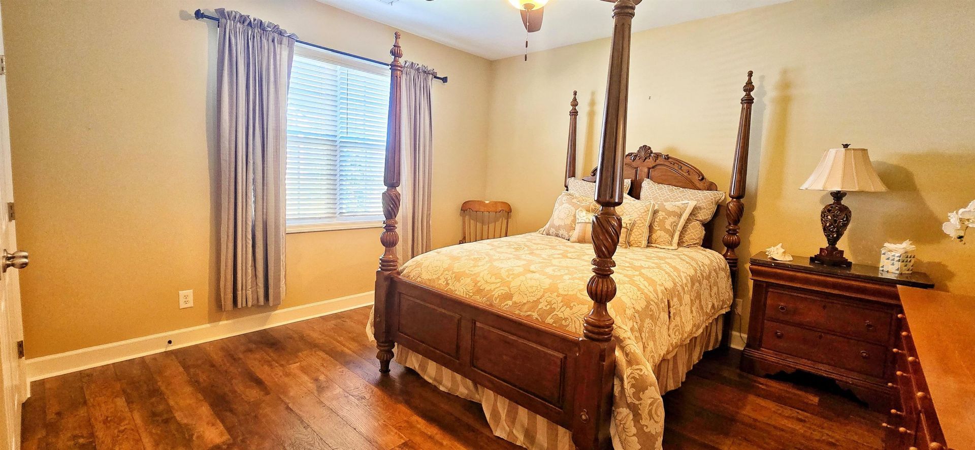 9729 Armelise Dr. Photo 39