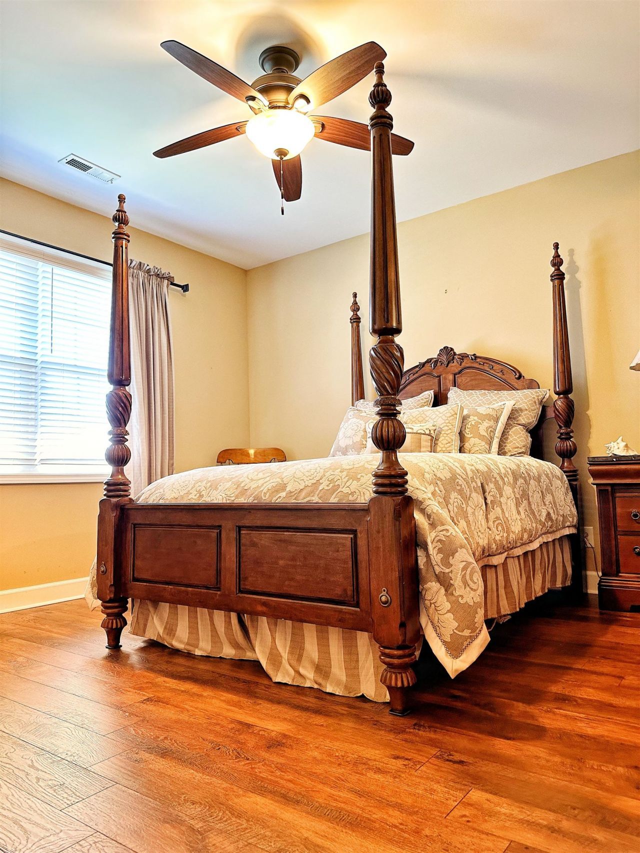 9729 Armelise Dr. Photo 42