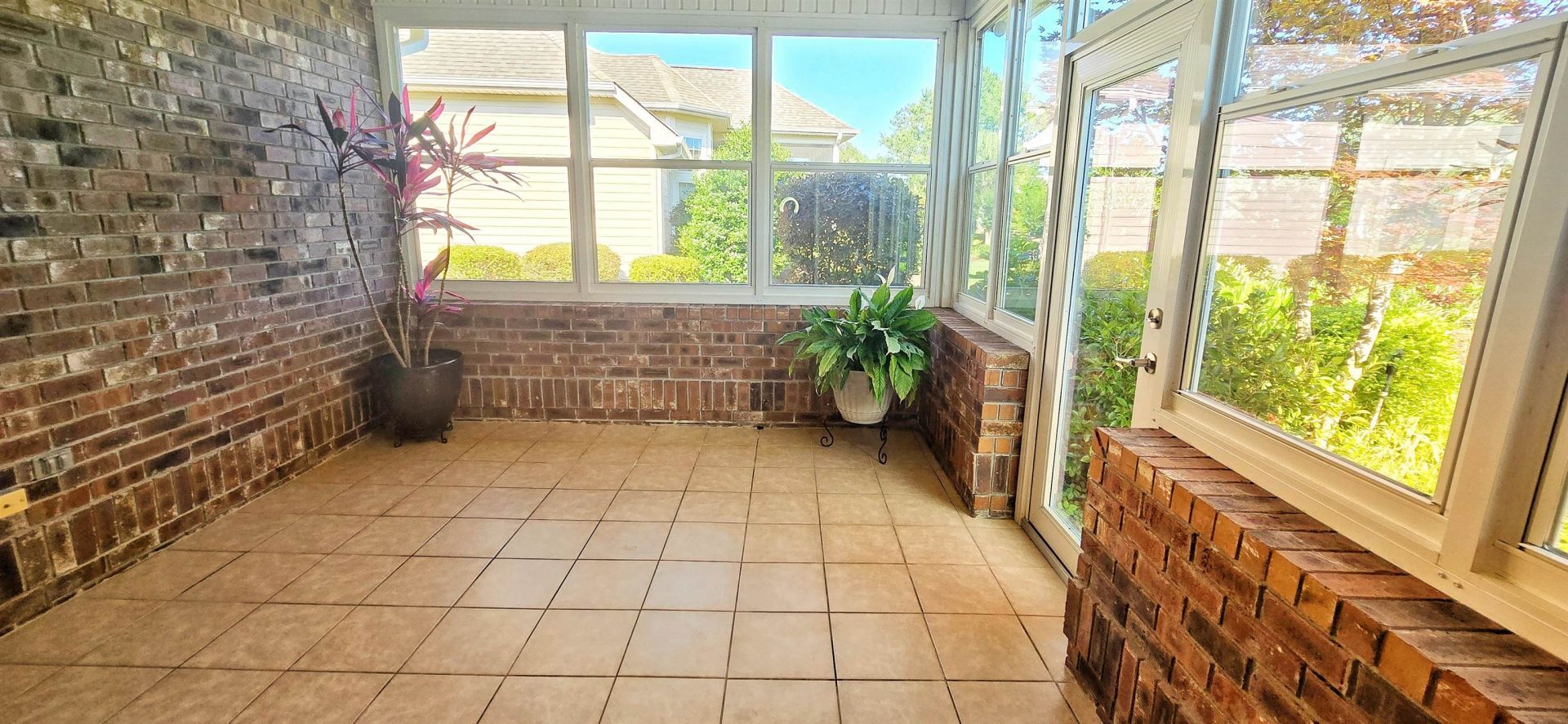 9729 Armelise Dr. Photo 77