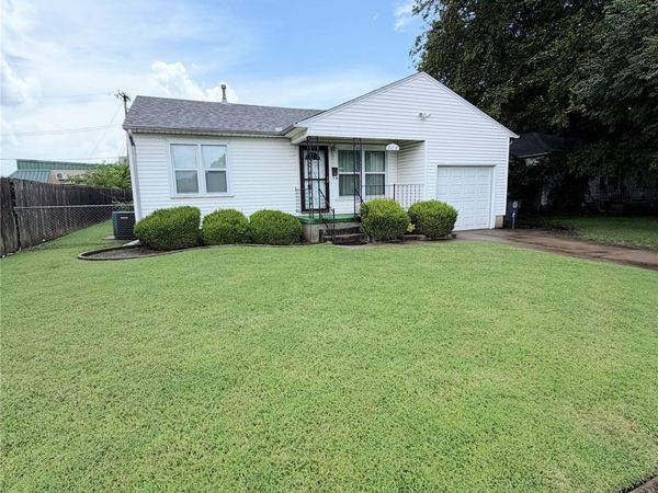 6278 E King Place , Tulsa, OK 74115