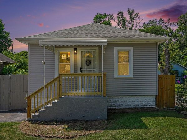 1154 Durbin Street , Gary, IN 46406