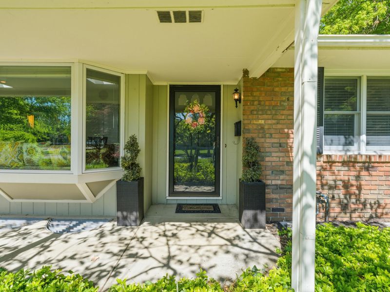 3795 Surrey Hill Place, Upper Arlington, OH 43220 Photo 10