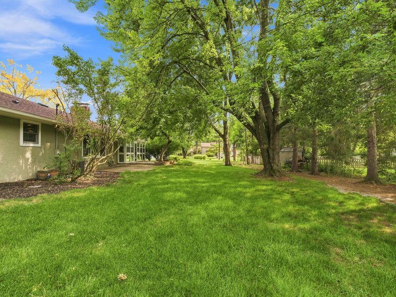 3795 Surrey Hill Place, Upper Arlington, OH 43220 Photo 52