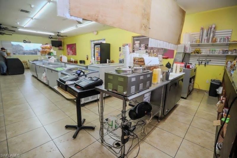 155 W Cowboy Way , Labelle, FL 33935 Photo