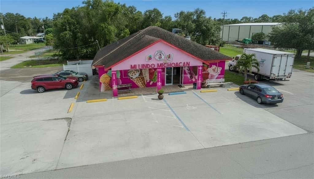 155 W Cowboy Way , Labelle, FL 33935 Photo