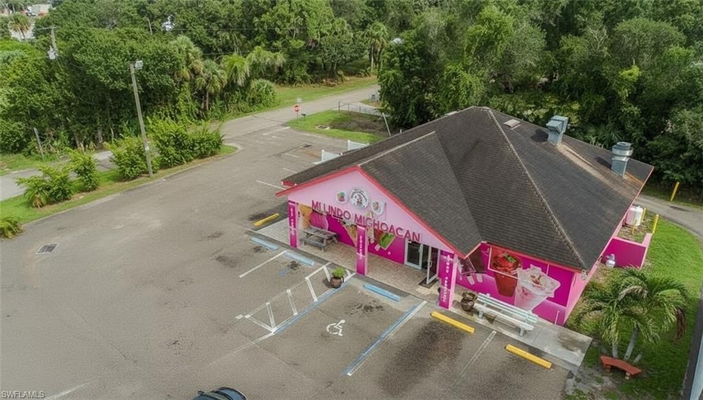 155 W Cowboy Way , Labelle, FL 33935 Photo