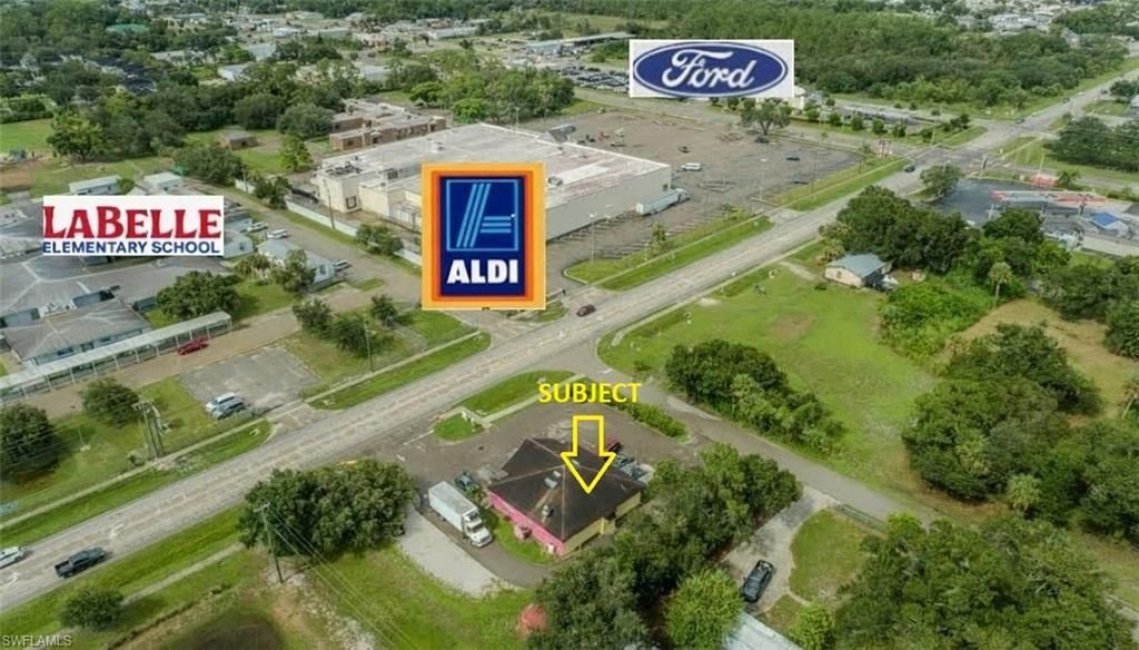 155 W Cowboy Way , Labelle, FL 33935 Photo
