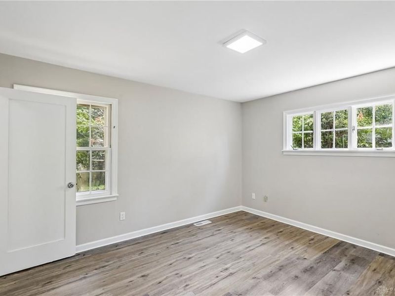 5560 Hugh Drive, Washington Township, OH 45459 Photo 18