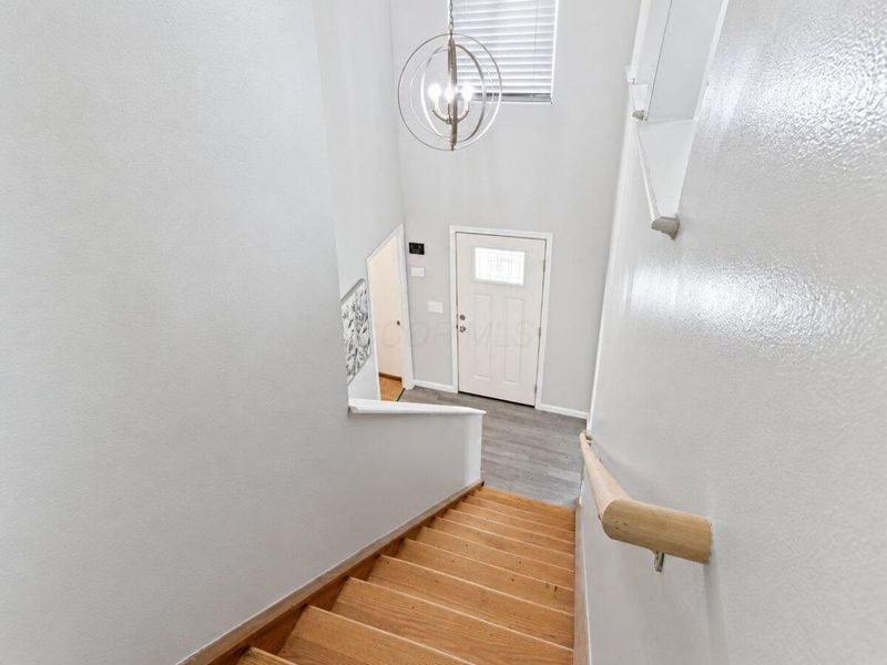 5048 Blue Meadow Court, Columbus, OH 43231 Photo 17