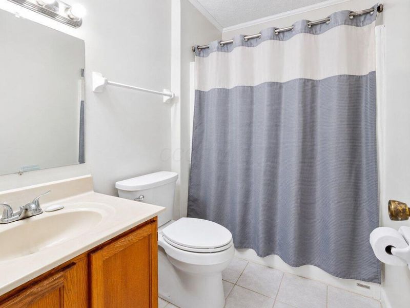 5048 Blue Meadow Court, Columbus, OH 43231 Photo 27
