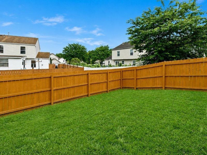 5048 Blue Meadow Court, Columbus, OH 43231 Photo 33