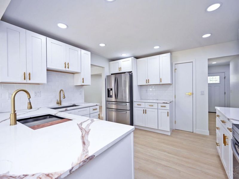 2529 Bremont Avenue, Golf Manor, OH 45237 Photo 7