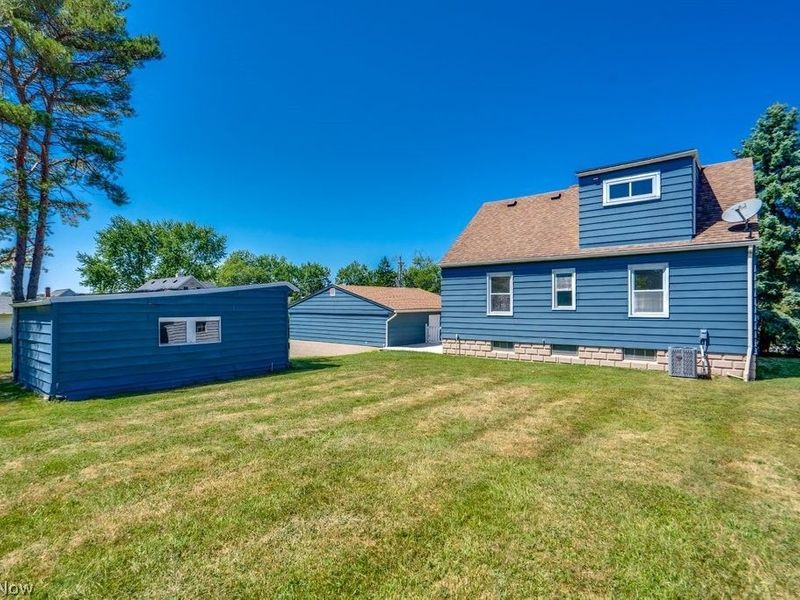 325 Evelyn Avenue, Seven Hills, OH 44131 Photo 7