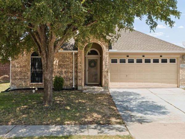 1705 Canvasback Drive, Aubrey, TX 76227