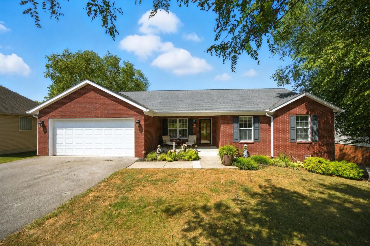 1166 Devane Lane, Frankfort, KY 40601